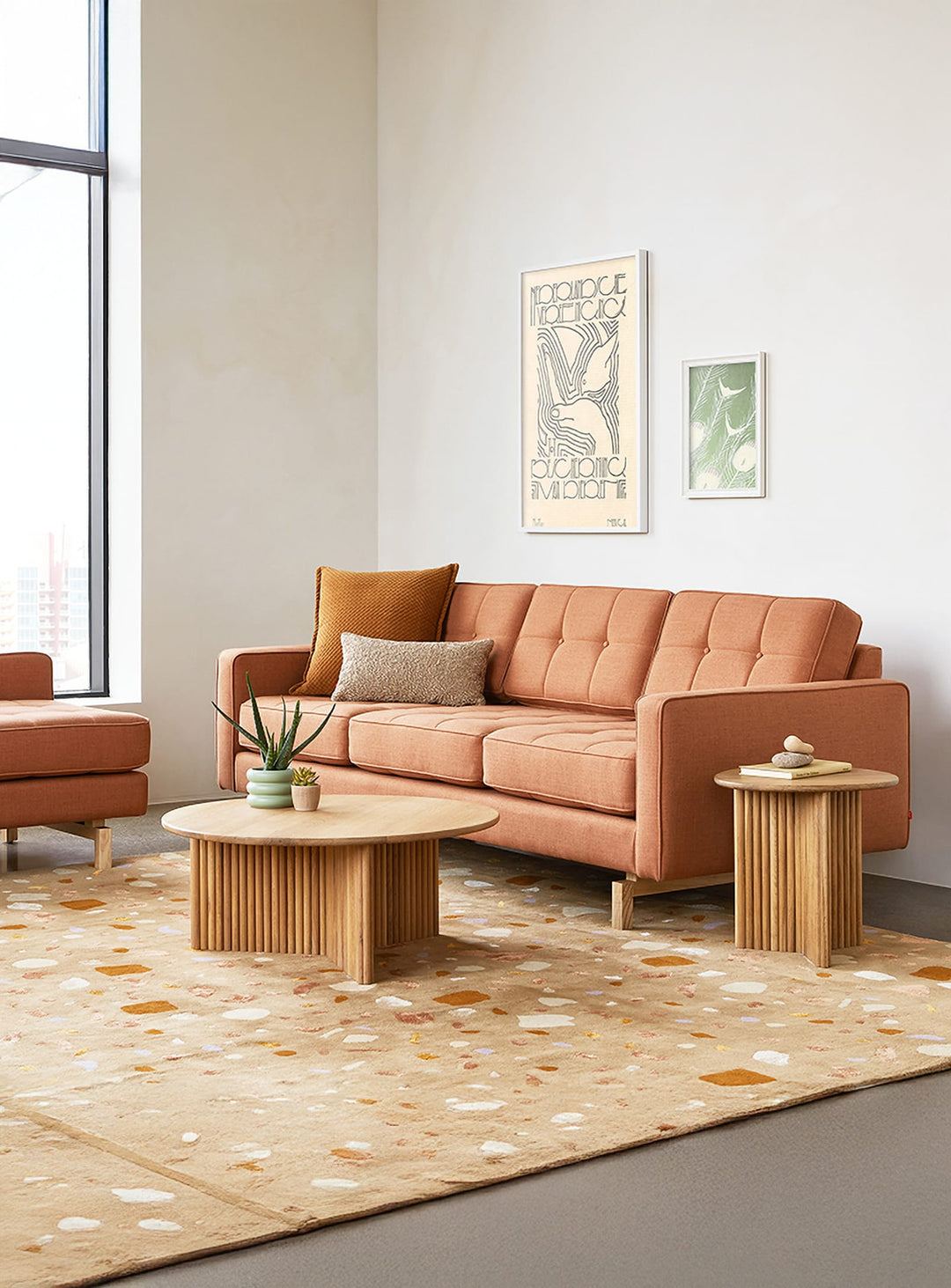 Sofa Gus* Modern Jane 2, lignes affinées et confort moderne. caledon sedona