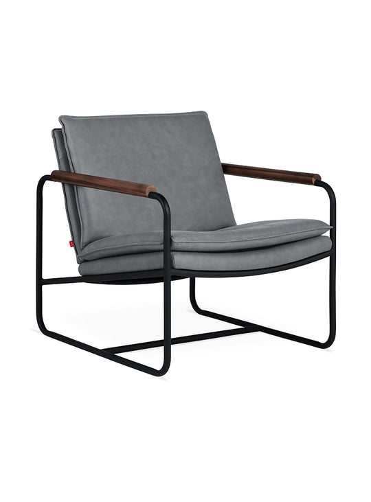 Fauteuil Gus* Modern Kelso, tissu effet nubuck et style industriel. Lariat Aberdeen