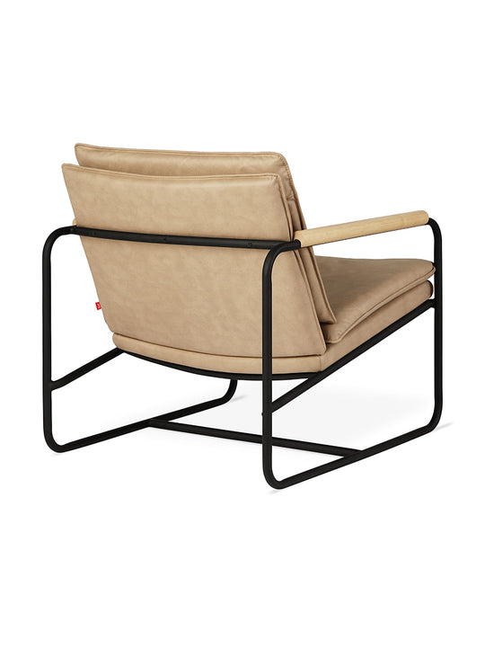 Fauteuil Kelso Gus* Modern, assise confortable et look industriel chic. Lariat Savannah