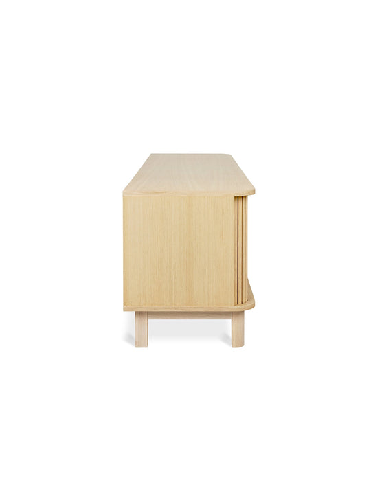 Buffet Ledger Gus* Modern, alliance parfaite du style et de la fonctionnalité.