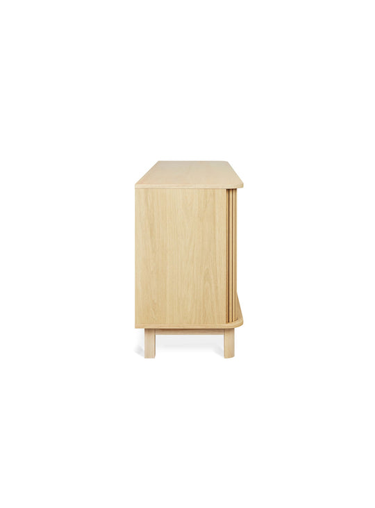 Gus* Modern Ledger : buffet en bois durable au style intemporel.
