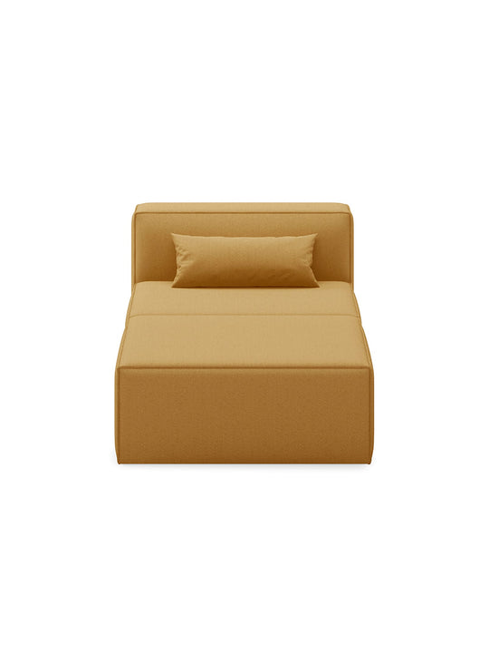 Ensemble fauteuil et ottoman Mix Modular de Gus* Modern, options tissu variées. mowat ferro