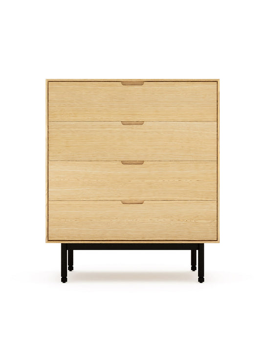 Commode Munro 4 tiroirs Gus* Modern, design sur mesure et utilisation silencieuse. chene blanc