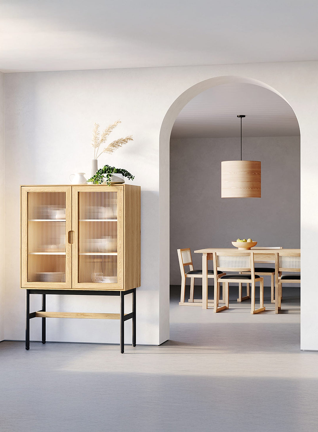 Vaisselier Munro Gus* Modern, mélange de mystère et fonctionnalité moderne.