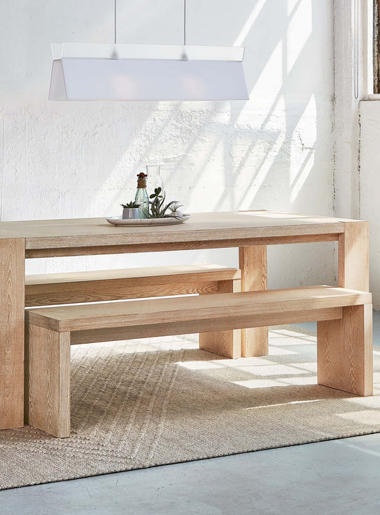 Banc Plank Gus* Modern, parfait pour repas conviviaux et espaces modernes. frene blanc