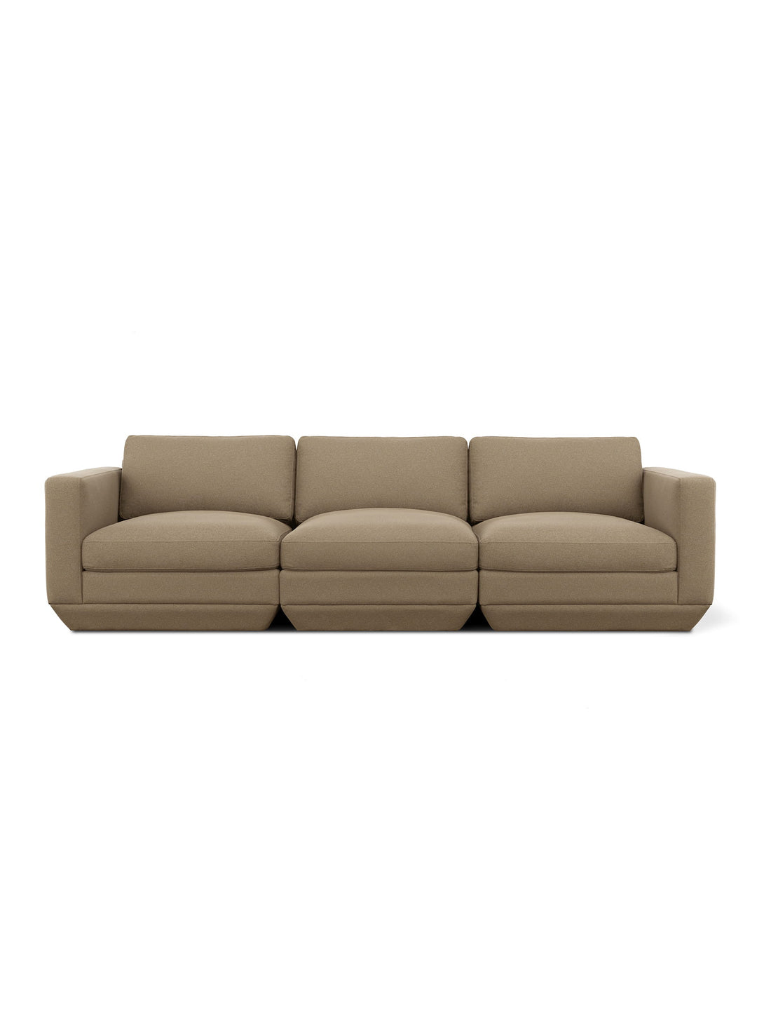 Sofa Gus* Modern Podium : trois modules réunis pour une assise élégante, flexible et confortable. merino mocha
