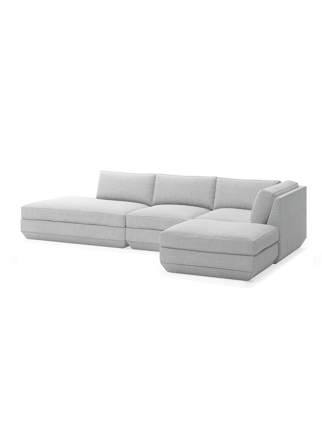 Sofa sectionnel 4 places Gus* Modern Podium, design polyvalent et confort luxueux. bayview silver