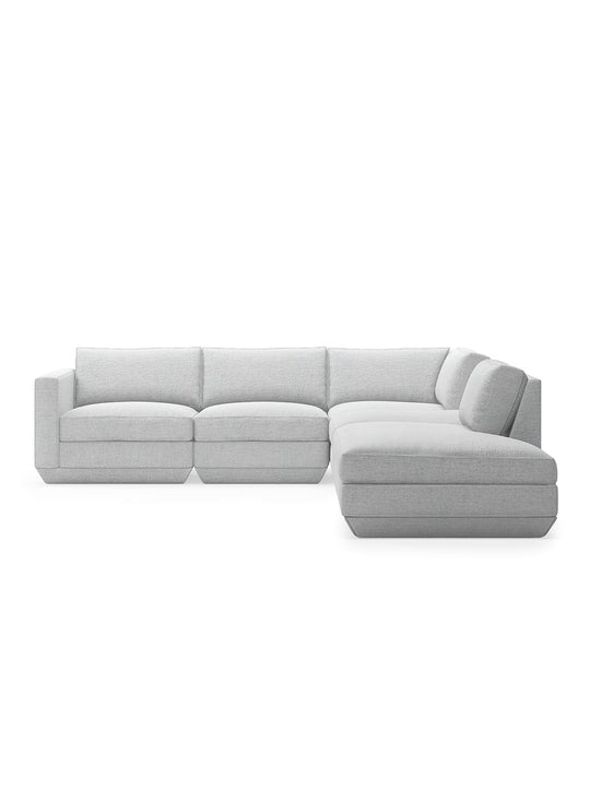 Sofa sectionnel 5 places Podium de Gus* Modern, housses amovibles et tissus variés. bayview silver