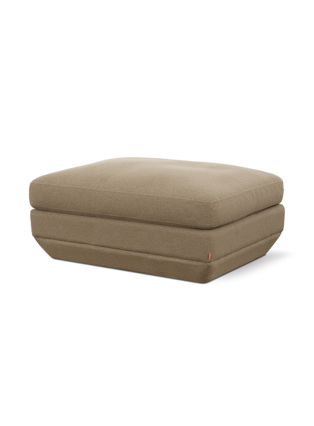 Ottoman Gus* Modern Podium : une assise d’appoint moderne et confortable, disponible en plusieurs tissus et couleurs. merino mocha