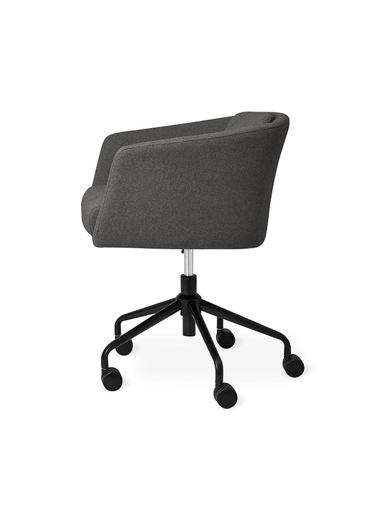 Chaise de bureau Radius Gus* Modern, version à roulettes ou pieds fixes selon vos besoins. stockholm graphite