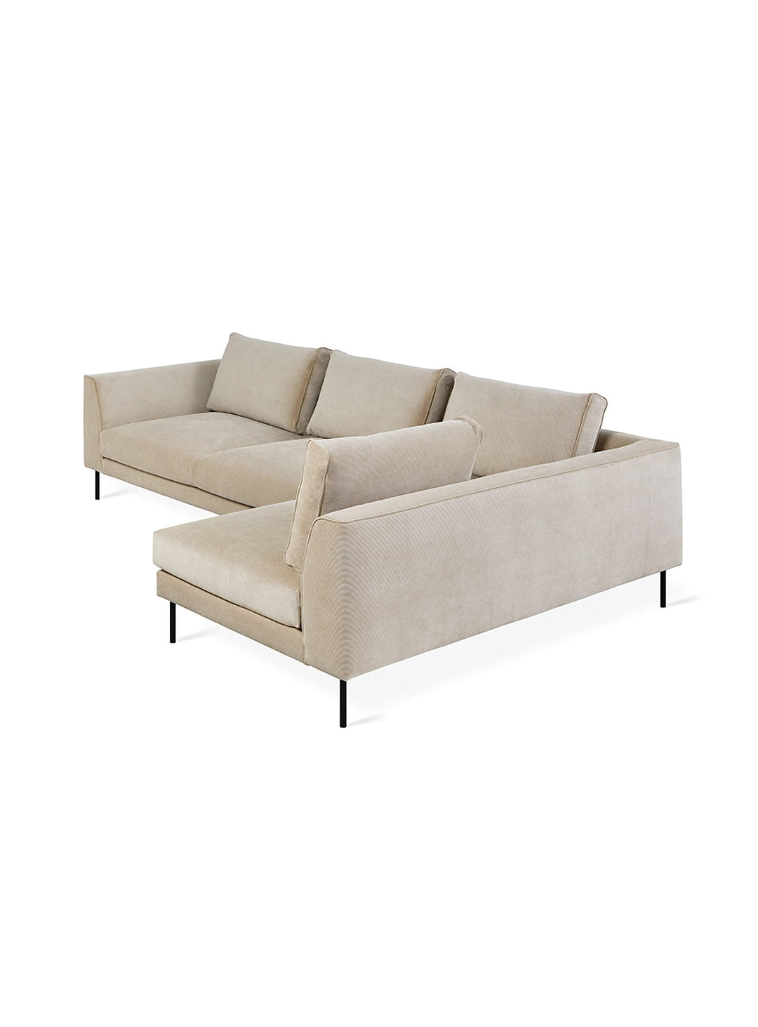Sofa sectionnel 4 places Gus* Modern Renfrew, parfait pour un salon aéré et chic. mersey caribou