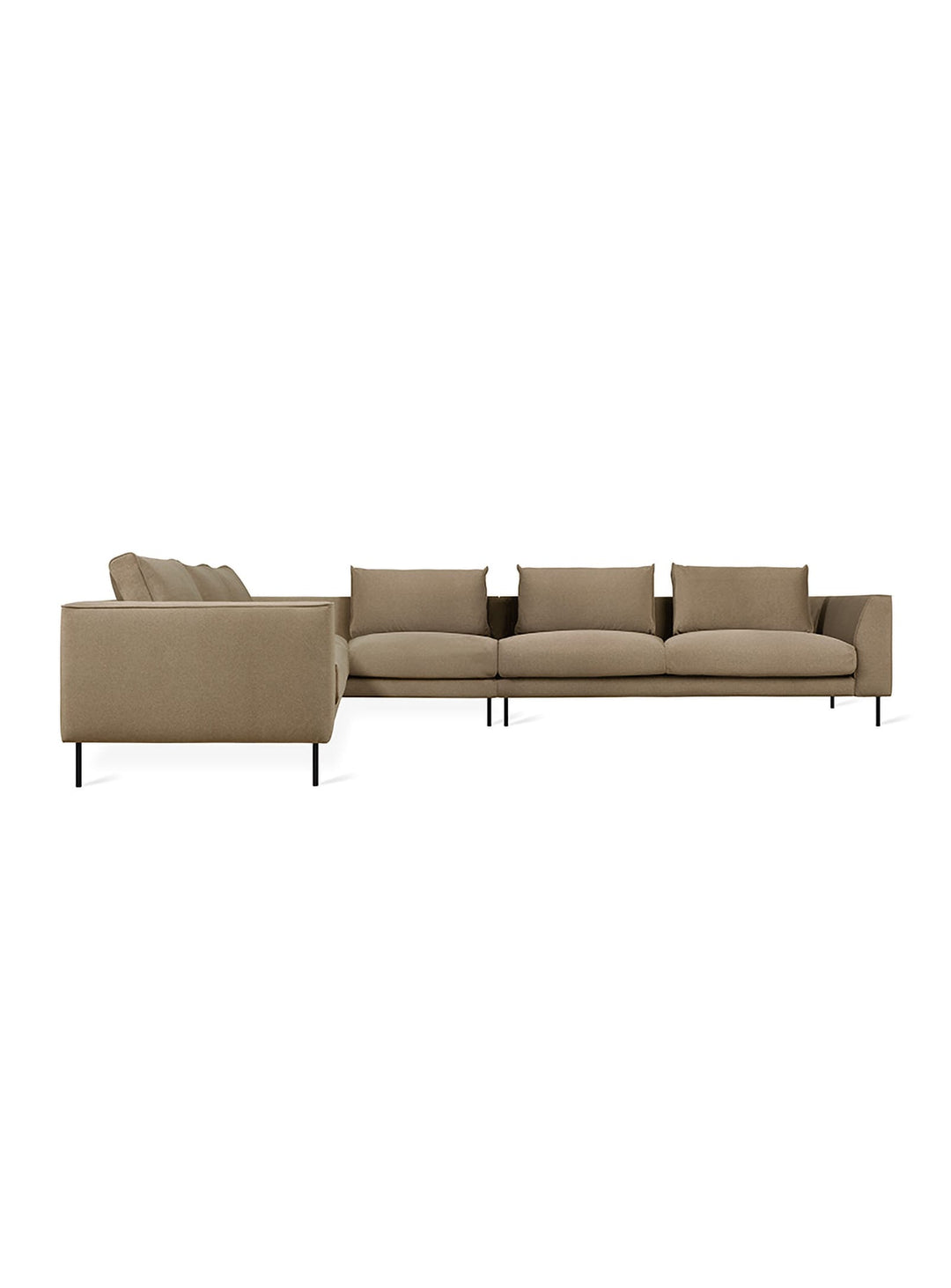 Sofa sectionnel XL Gus* Modern Renfrew, parfait pour un salon spacieux et chic. merino mocha