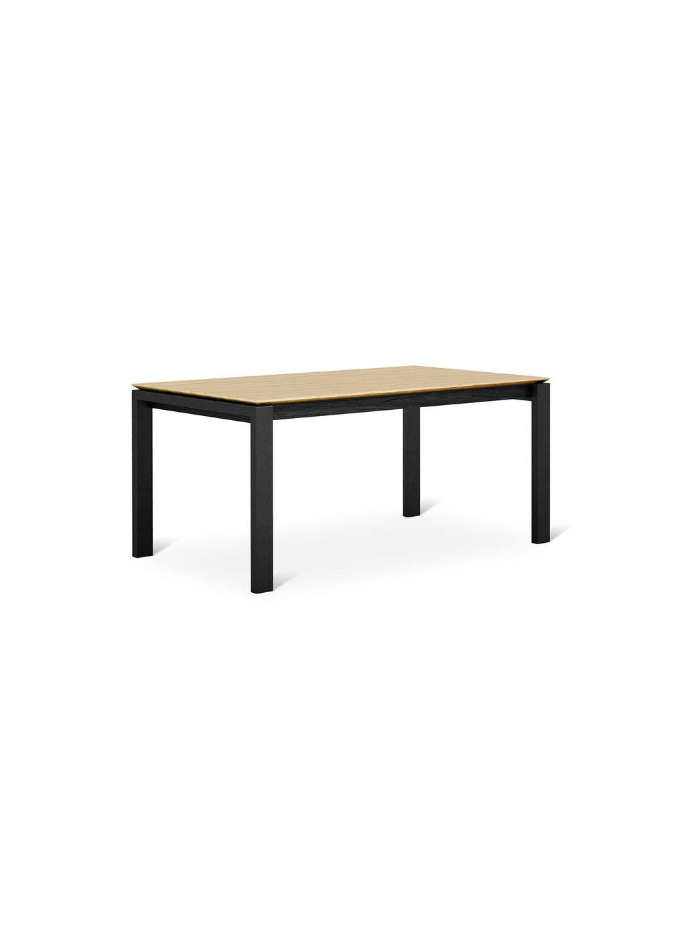 Table à dîner Gus* Modern Revell : une table extensible en chêne ou noyer pensée pour accueillir jusqu’à 10 convives. chene