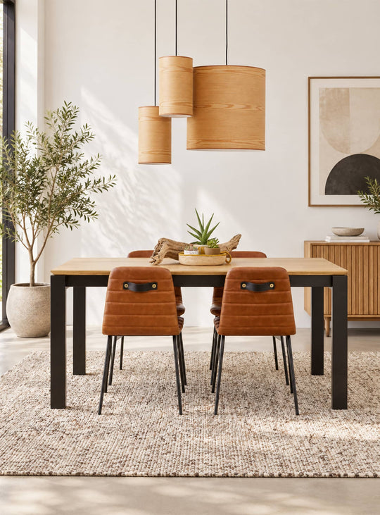 Table à dîner Gus* Modern Revell : une table extensible fonctionnelle au style industriel chaleureux et intemporel. chene
