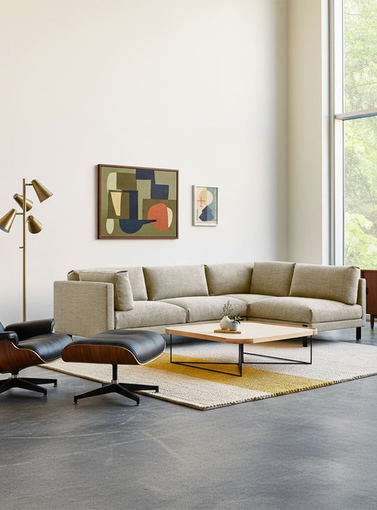 Sofa sectionnel Gus* Modern Silverlake : esthétique épurée et éco-conception. Andorra almond