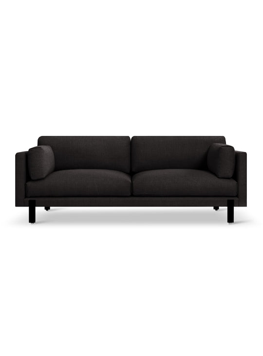 Sofa Silverlake de Gus* Modern : équilibre parfait entre style et détente. Andorra espresso