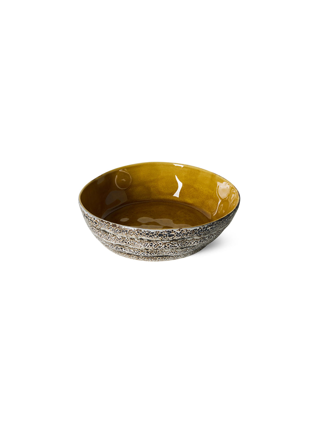 1. Bol à pâtes 70s Ceramics HKliving, une pièce emblématique au style rétro et aux glaçures expressives. brew