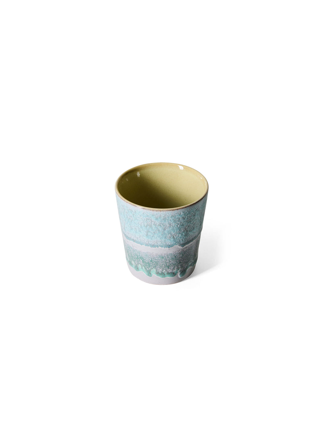 Tasse à café 70s Ceramics HKliving avec émail réactif pour un rendu unique à chaque pièce. ozon