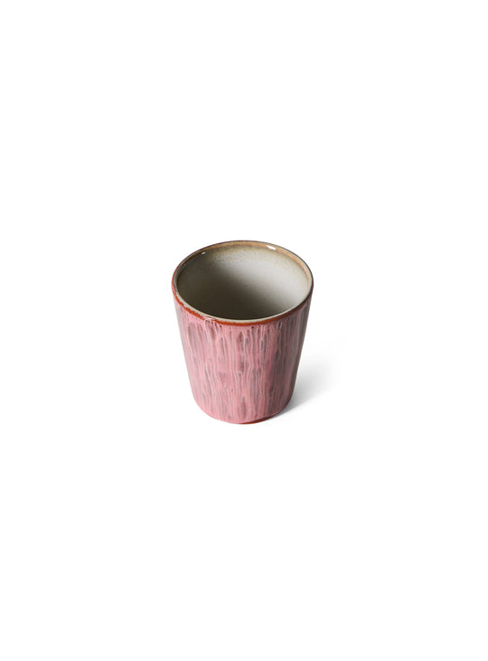 Tasse à café 70s Ceramics HKliving : des finitions artisanales inspirées de la nature et de l'art. rhubarb