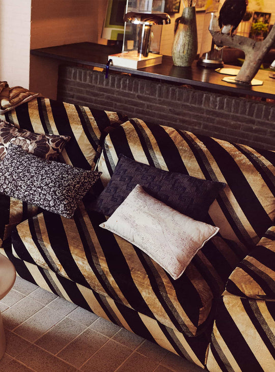 Coussin Art Deco HKliving, une création rétro et colorée issue de la collaboration avec Doris.