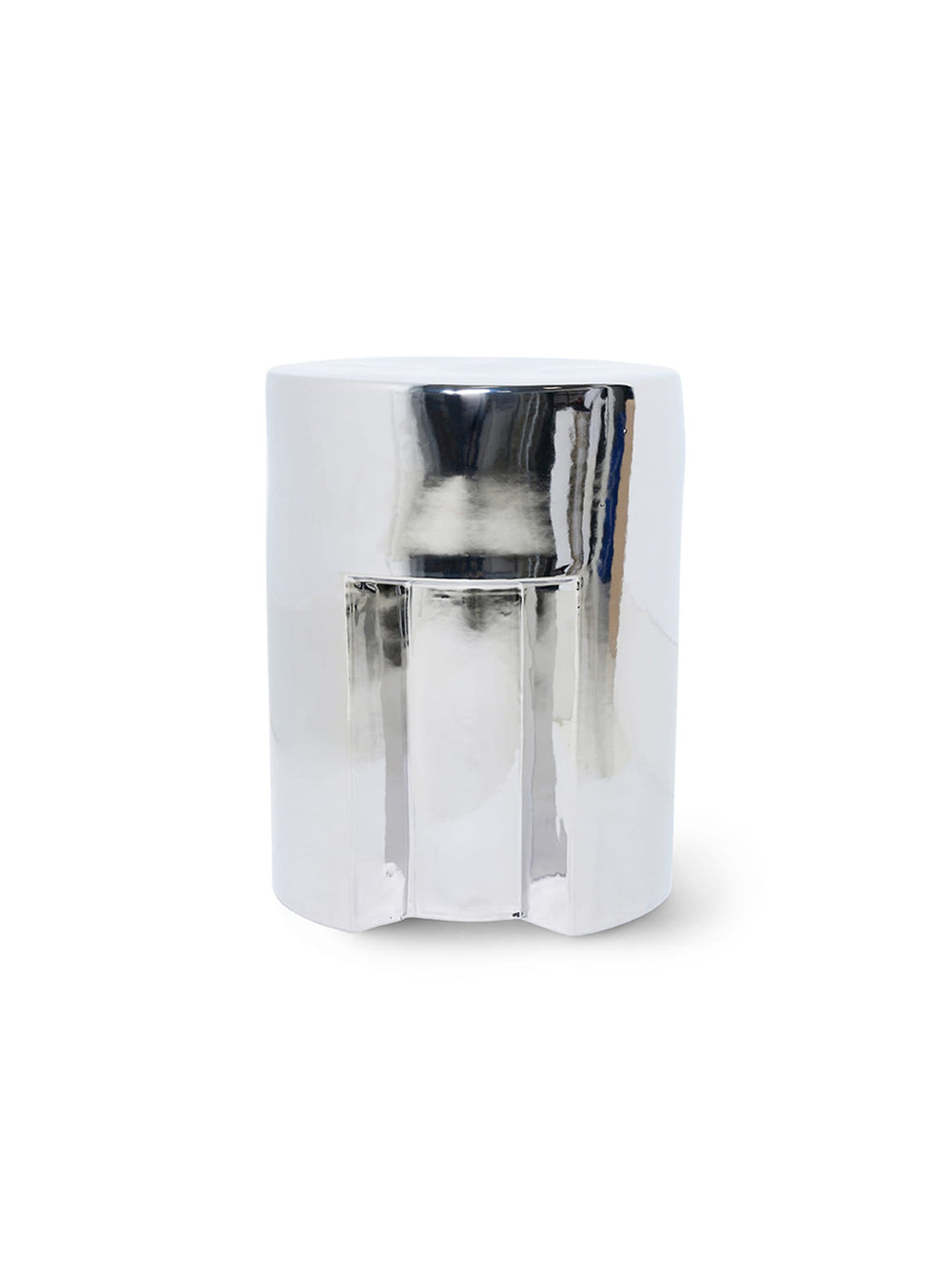 Découvrez la table d'appoint Chrome HKliving, un meuble en grès à la finition chromée audacieuse.