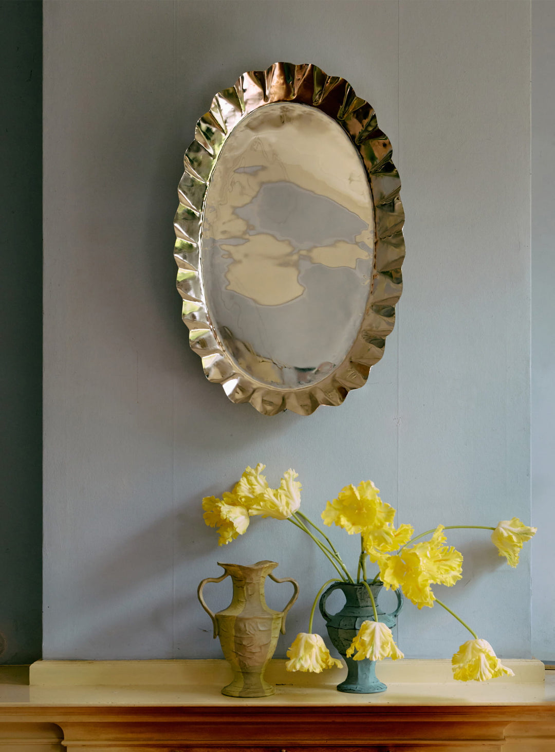 Plateaux Chrome HK Living : plateaux design en métal chromé, élégance moderne et reflets miroir. grand