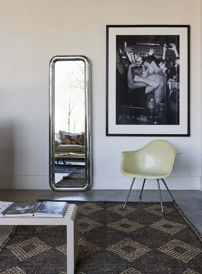 Miroir Chubby HKliving : acier inoxydable, courbes généreuses et style affirmé. Grand.