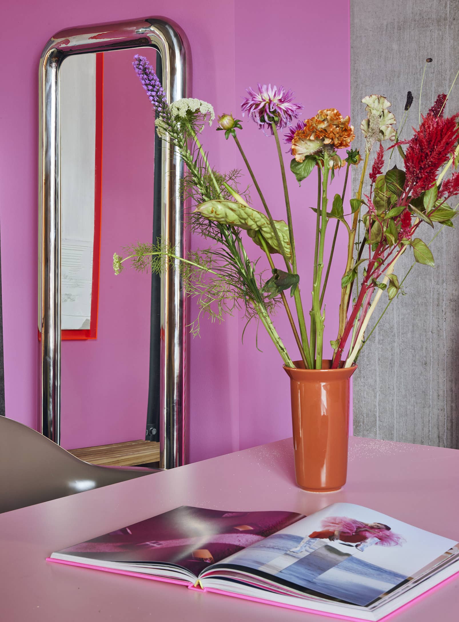 Chubby: Mirror with chrome surround - HKliving – Nüspace