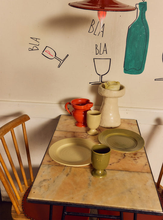 Tasses Farmhouse Ceramics HKliving en grès, vendues par 2 pour savourer café, thé ou chocolat chaud avec style. creme