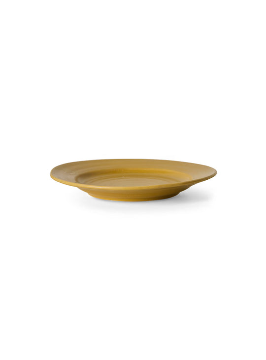 Assiettes à dessert Farmhouse Ceramics HKliving, un design nostalgique aux teintes douces et authentiques. ocre