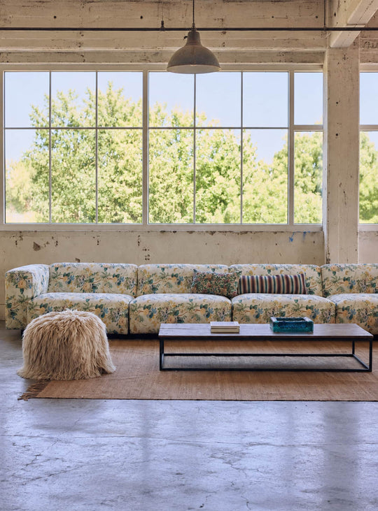Canapé modulable Flake HKliving, un sofa contemporain aux lignes arrondies et aux nombreuses options de configuration.