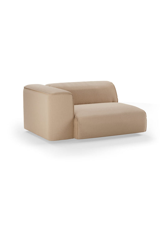 Le module section gauche XL Flake de HKliving offre une assise profonde et un style contemporain.