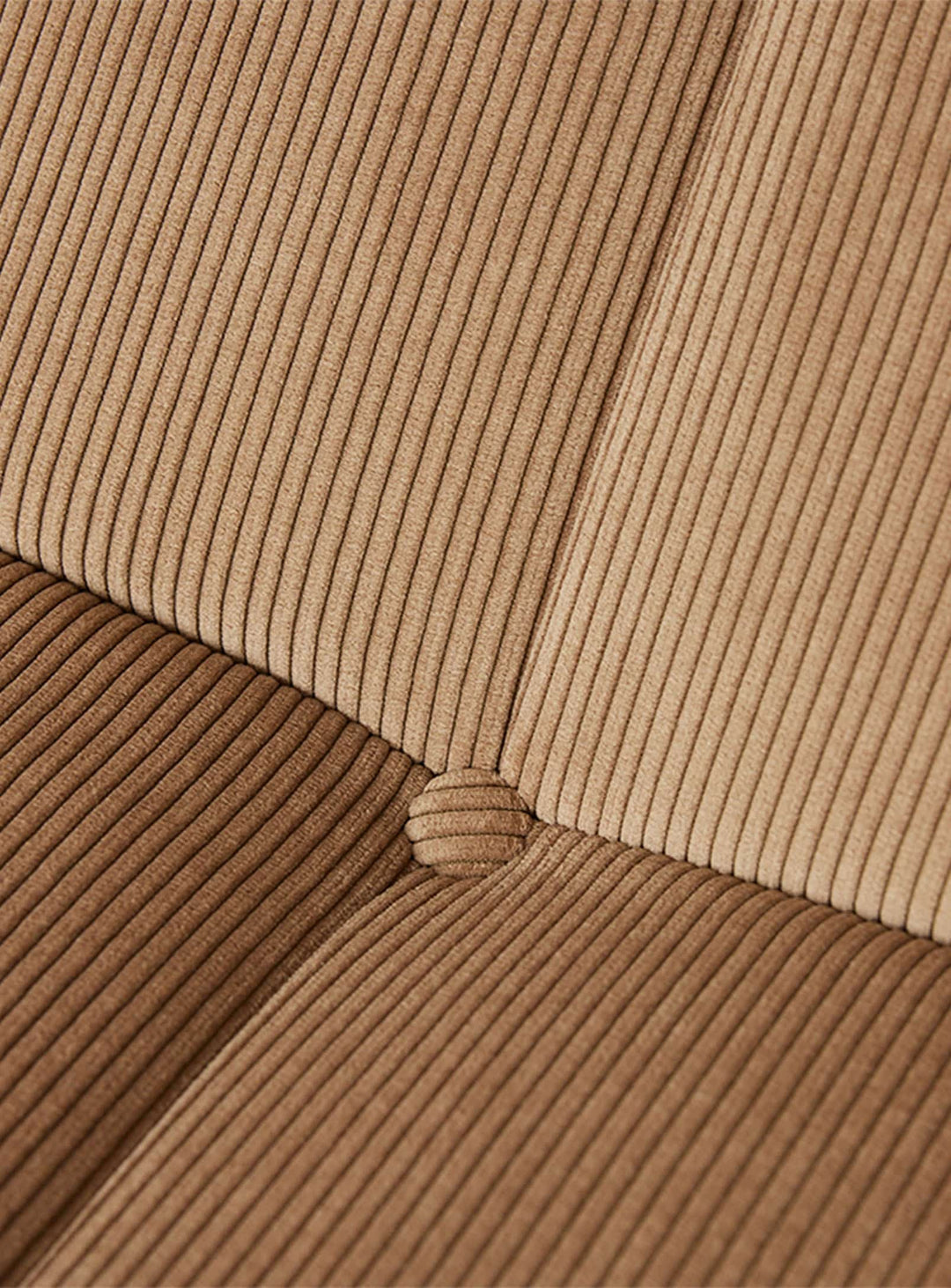 Sofa 2 places Lazy Lounge HKliving, une assise généreuse au style bohème, minimaliste ou rétro selon le tissu choisi. brun