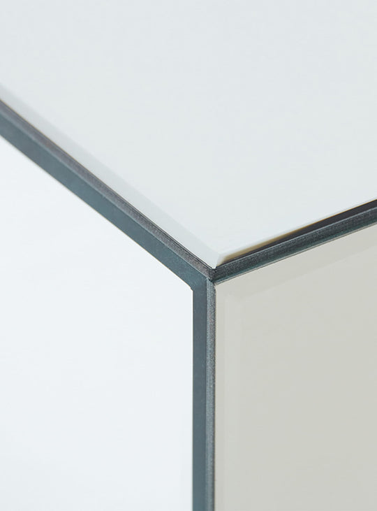 Table à café Miroir HKliving, verre teinté et lignes franches pour déco moderne. transparent