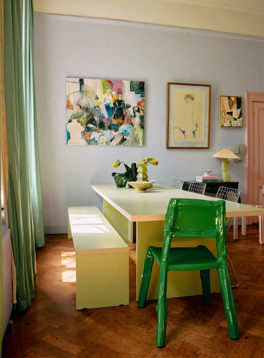 Table Monolyt HKliving, table élégante aux lignes minimalistes et modernes. pistache