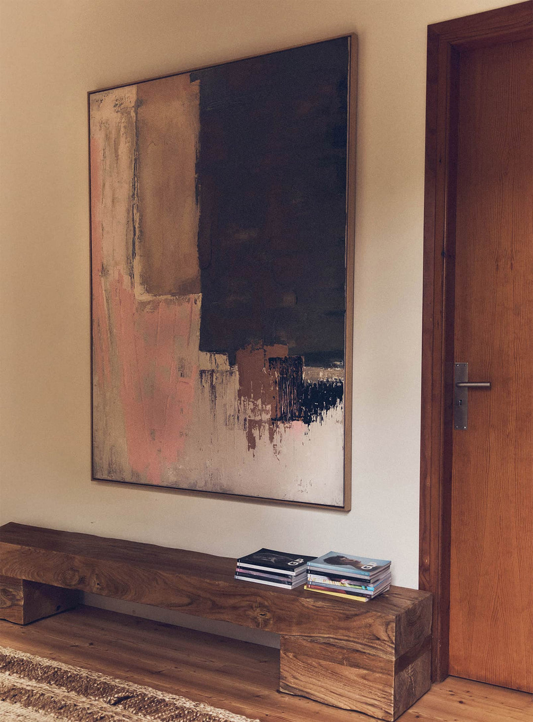 Tableau Nomad HKliving, une œuvre abstraite aux tons terreux et aux reliefs texturés inspirés du voyage.