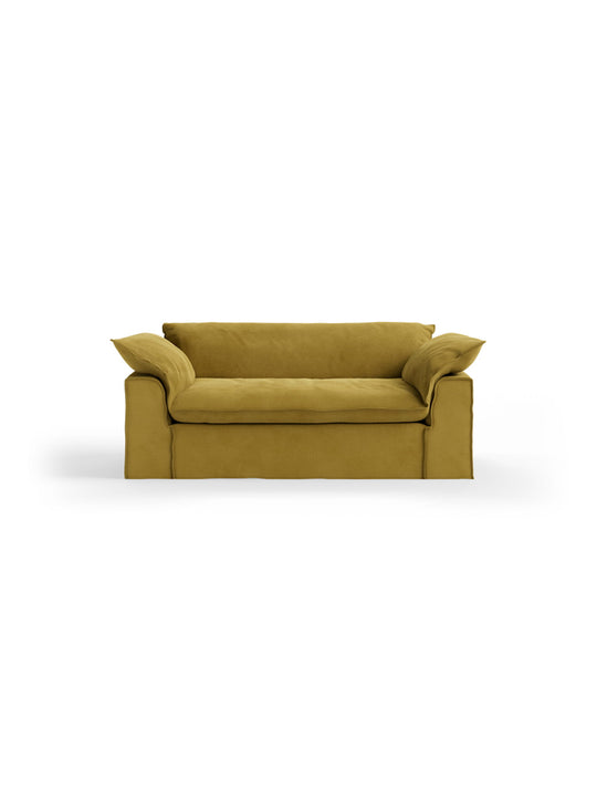 Sofa HKliving Nomad : un canapé 2 places compact au confort profond, idéal pour les petits espaces. thai curry