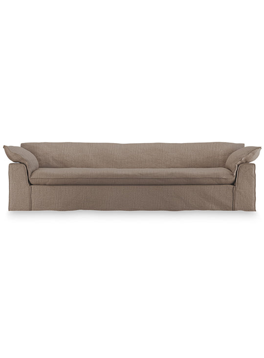Le sofa HKliving Nomad séduit par son assise large et son design chaleureux. terre