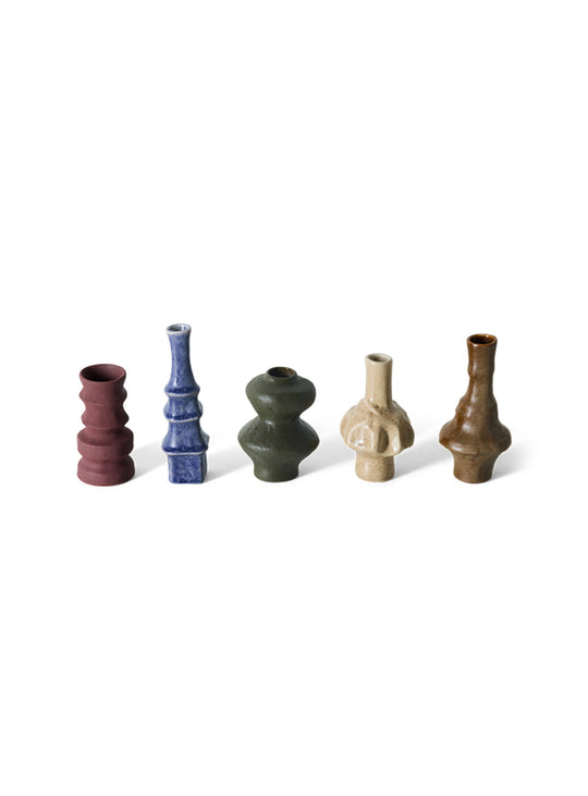 Set de vases Palette 70s Ceramics HKliving, cinq petits vases colorés à disposer ensemble ou séparément.