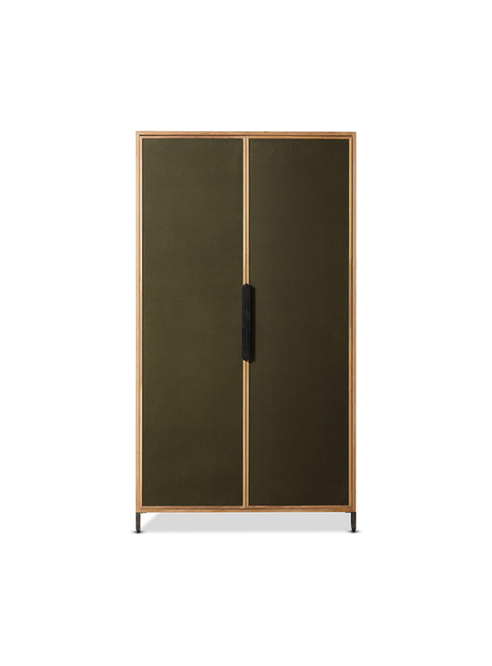 Armoire Pioneer HKliving, bois massif et détails métal pour un style industriel chic. toile