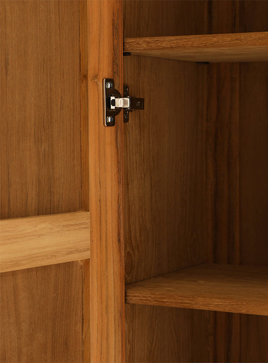 Armoire Pioneer HKliving, style unique entre artisanat et inspiration outdoor. 