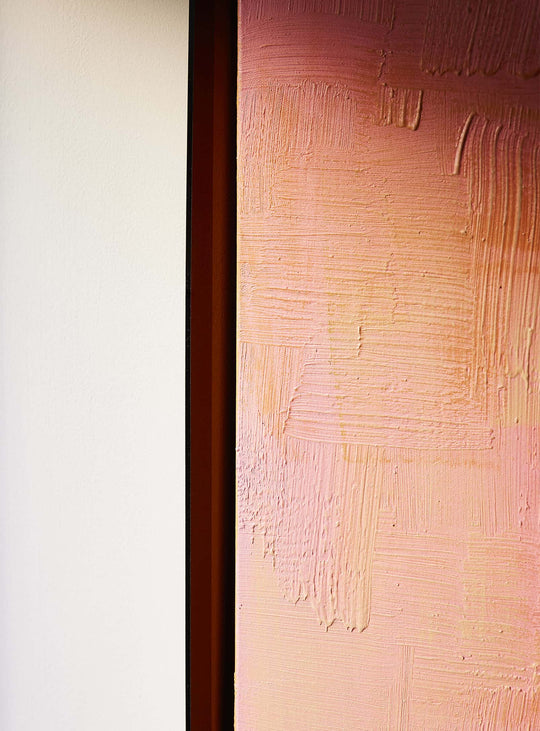 Tableau encadré Roseate Hues HKliving, une grande toile en lin peinte à l’acrylique pour une déco singulière.