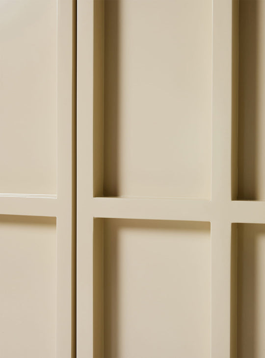 Buffet 2 portes Sixta HKliving : l'alliance du design rétro et de la fonctionnalité moderne. creme