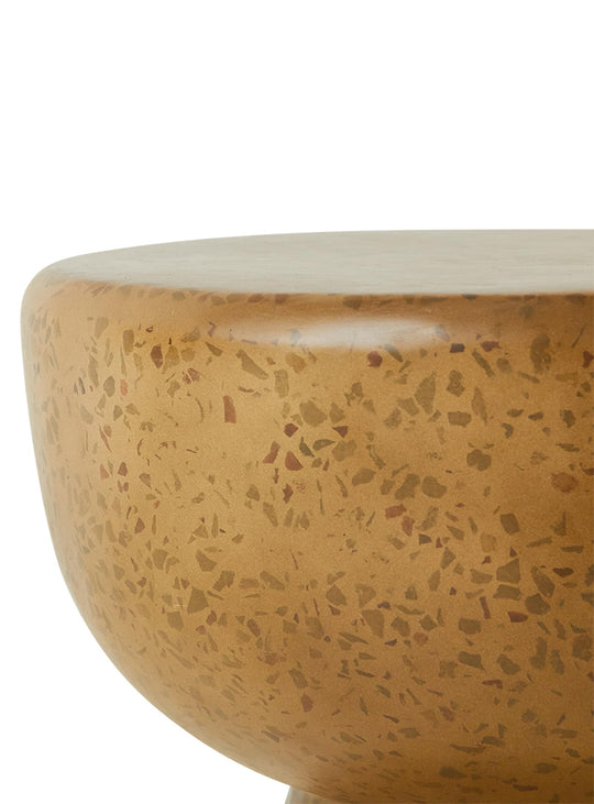 Table d'appoint Terrazzo HKliving, une pièce design en béton massif aux finitions authentiques. pebble