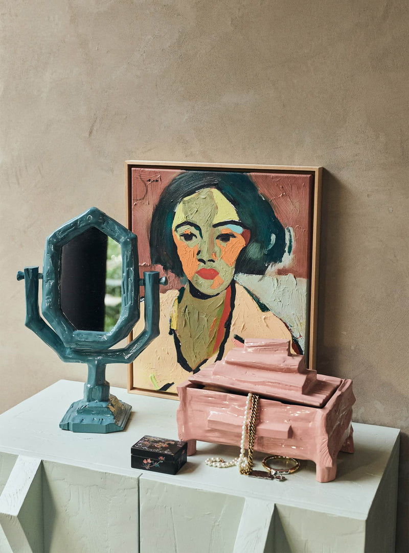 Miroir de coiffeuse Teun Zwets HKliving, une pièce sculpturale entre fonction, couleur et design expressif. petrol