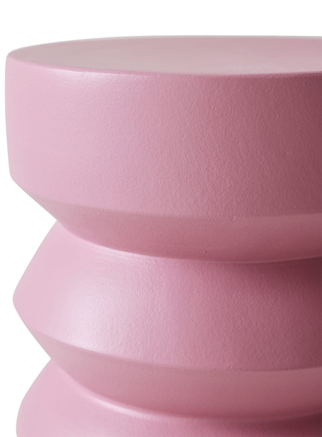 Table d’appoint ZigZag HKliving, meuble décoratif en grès au style contemporain. rose
