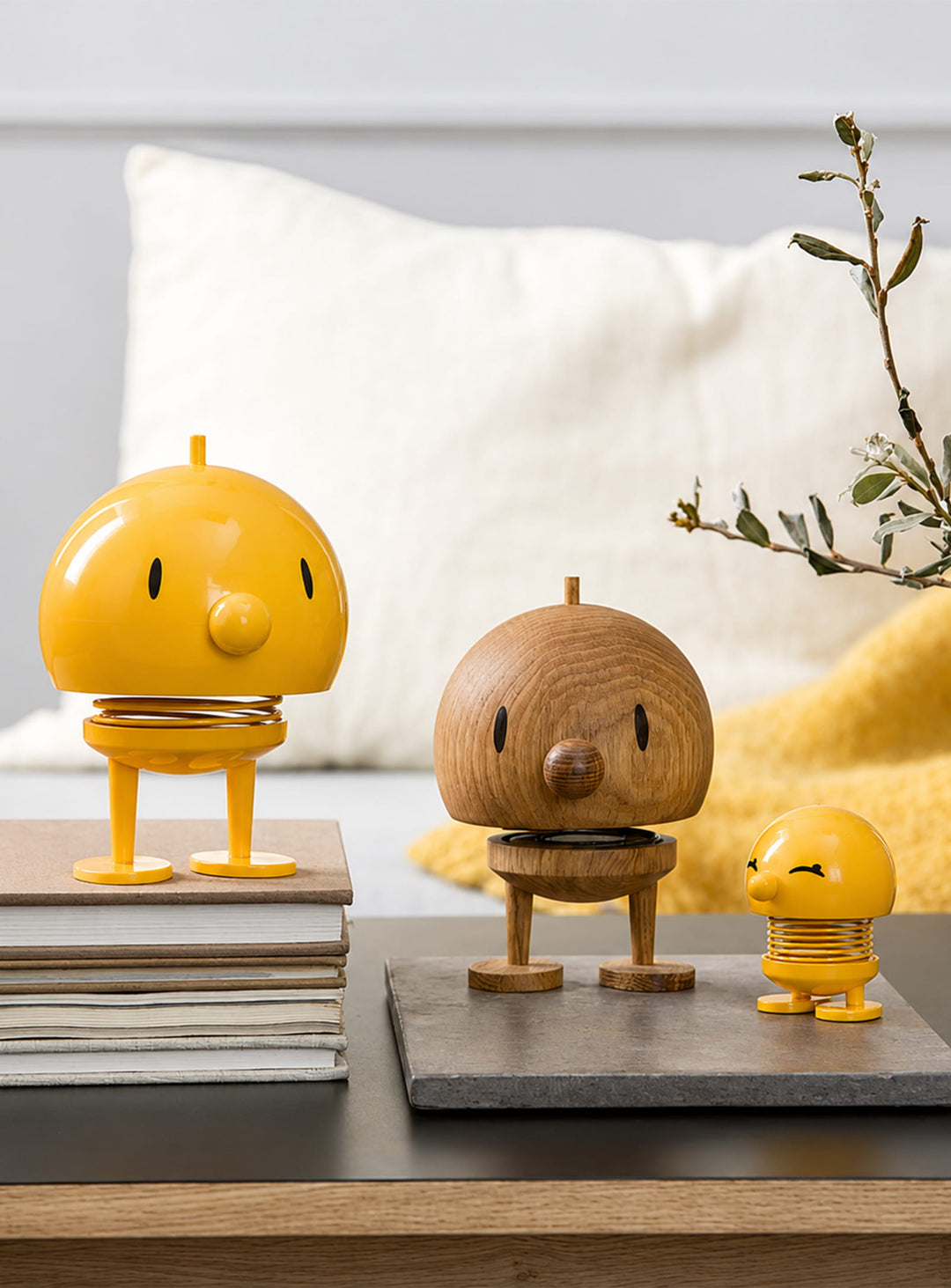 Figurine Bumble Hoptimist jaune : une touche solaire et joyeuse pour votre décoration.