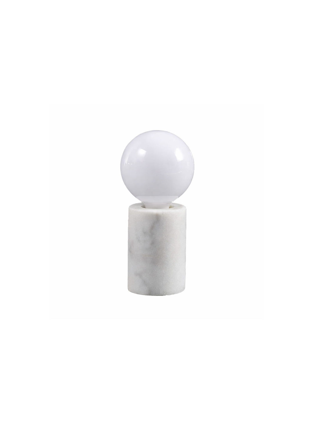 Jiar, une lampe de table chic qui s’intègre à tous les décors. blanc