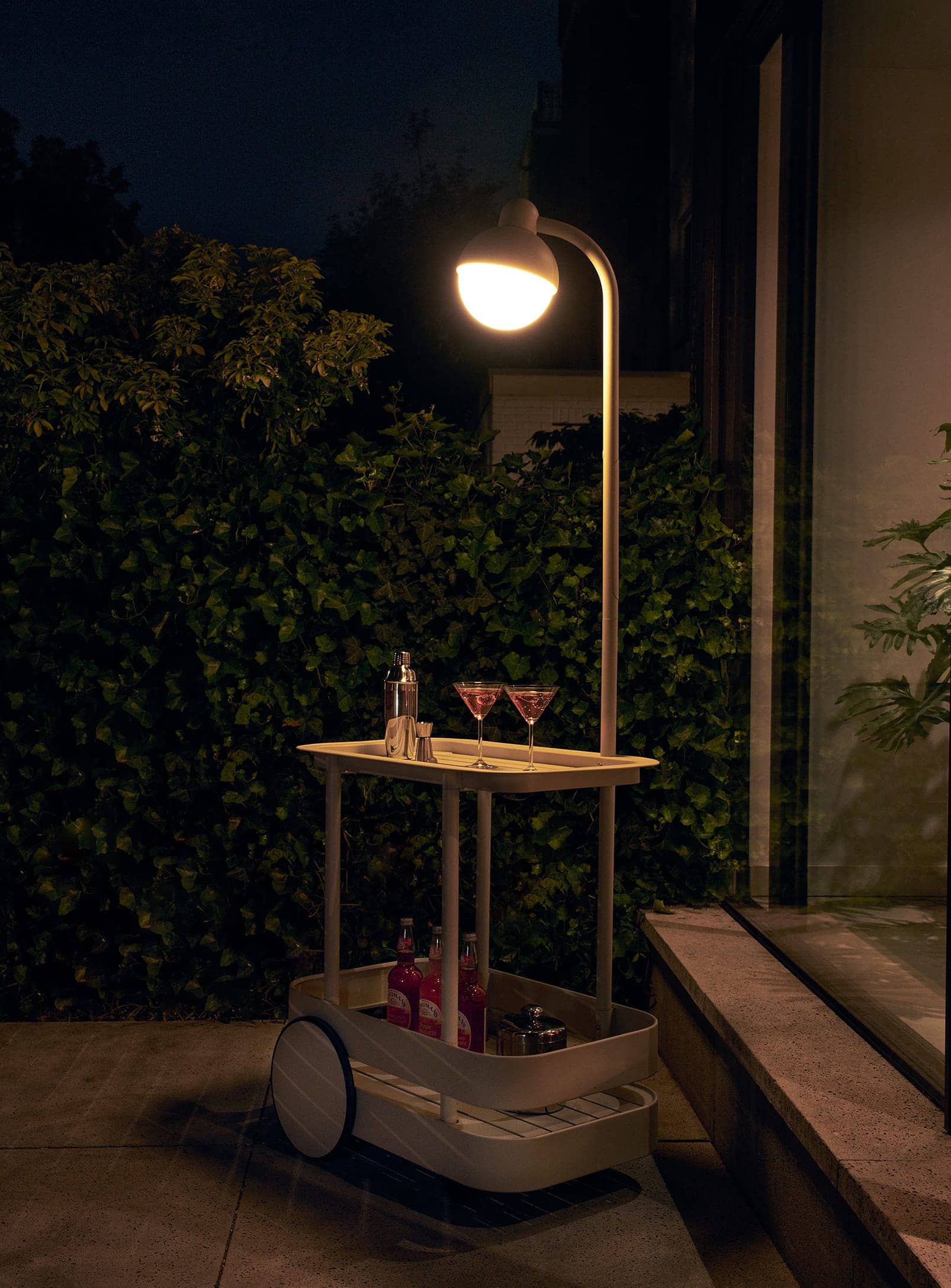 Jolly Trolley: trolley with LED lamp - Fatboy – Nüspace