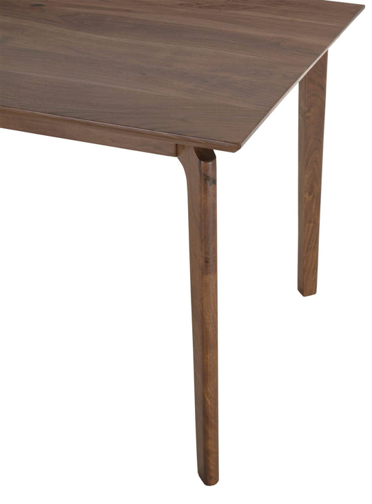 La table à dîner Kenzo séduit par son design épuré et son bois naturel. brun
